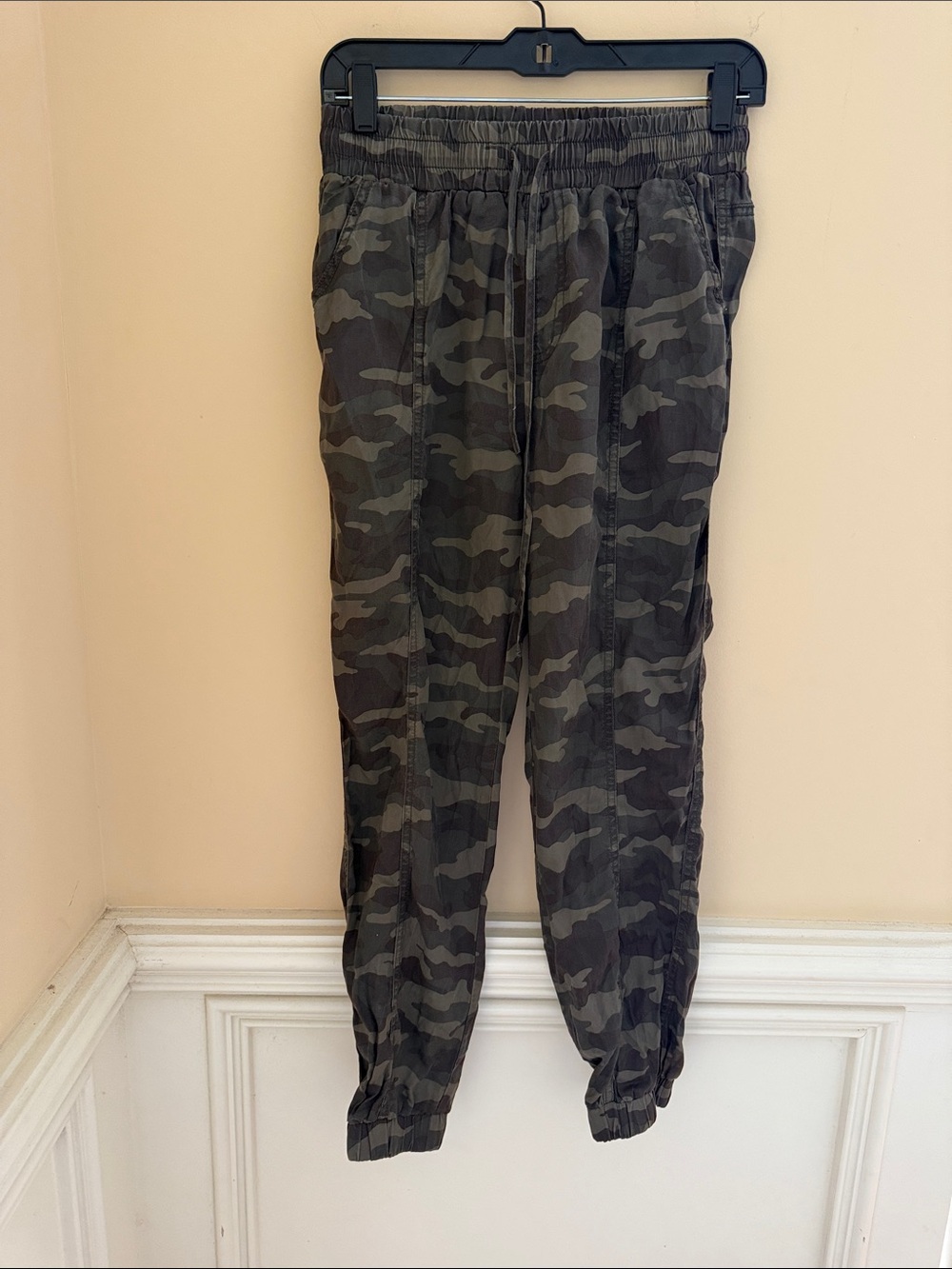 Jolt Camo Joggers - Olive Green & Black Size‎ Small